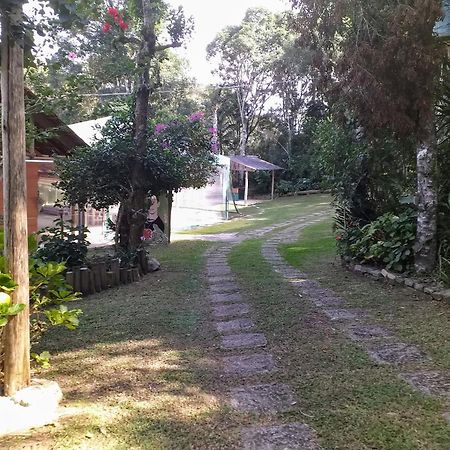 Chacara Recanto Vale Do Luar Piraquara Exterior photo